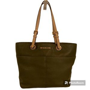 Michael Kors Bedford Medium Pebbled Leather Tote - Like New